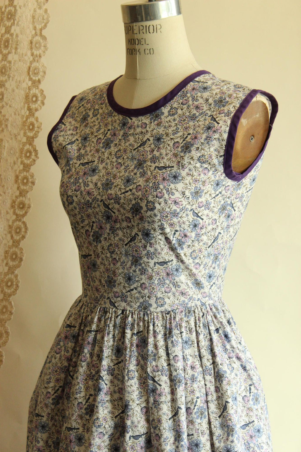 Vintage 1950s Bluebird Print Dress with Pockets