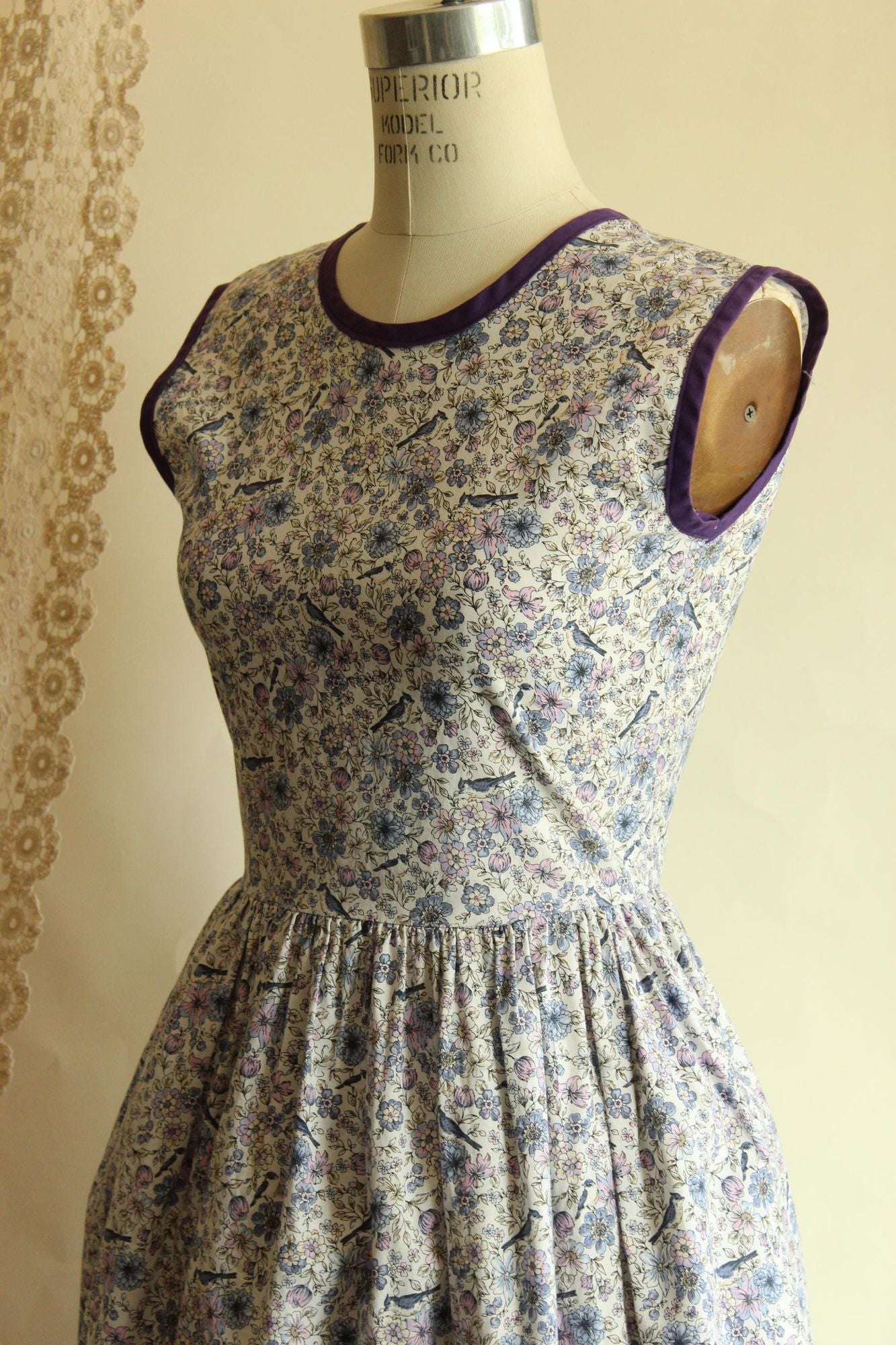 Vintage 1950s Bluebird Print Dress with Pockets