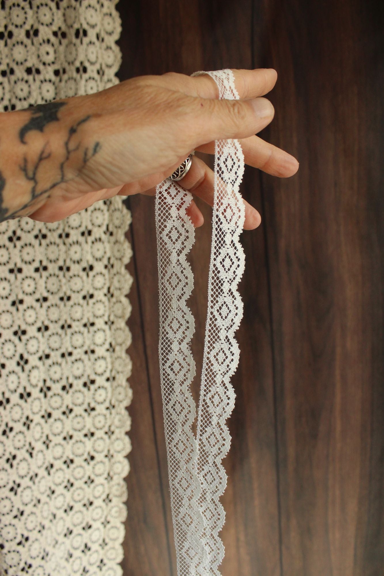 Vintage Lace Trim, White 7/8" Wide, 3 Yards