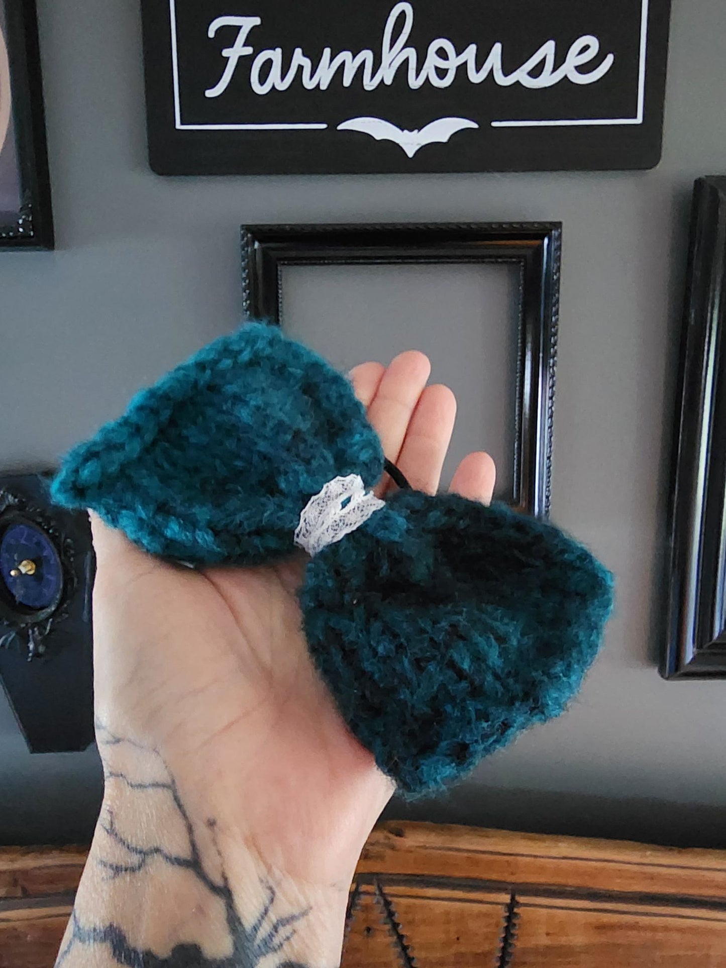 The Dark Mermaid Hand Knit Hair Bow