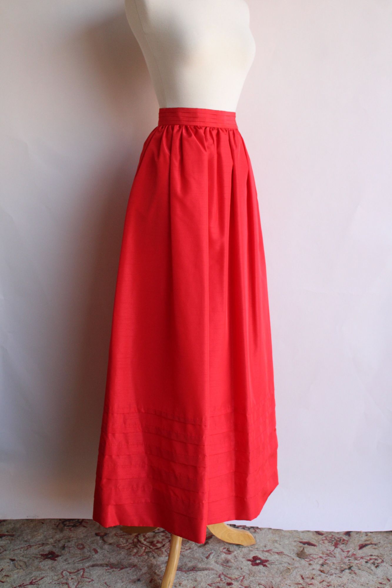 Vintage 1970s Red Maxi Skirt with Pocket