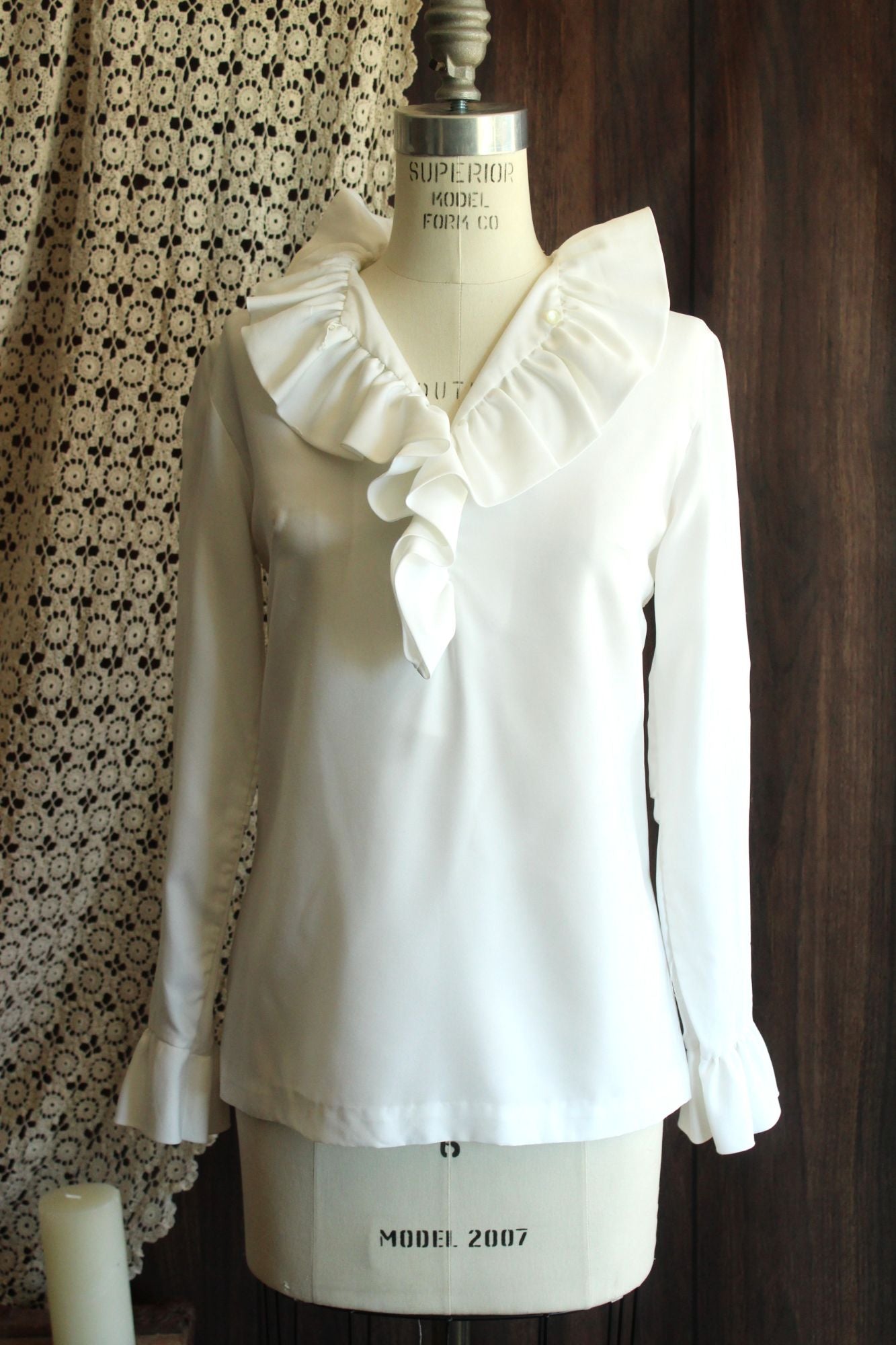 Vintage 1960s Teddi of California White Ruffle Collar Blouse