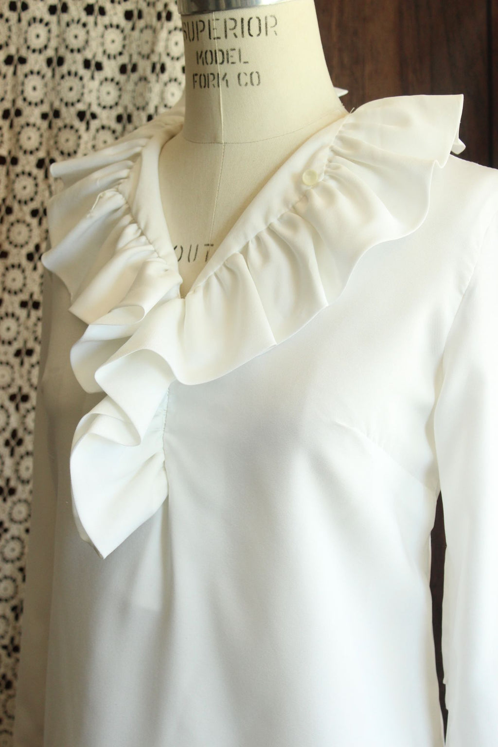 Vintage 1960s Teddi of California White Ruffle Collar Blouse