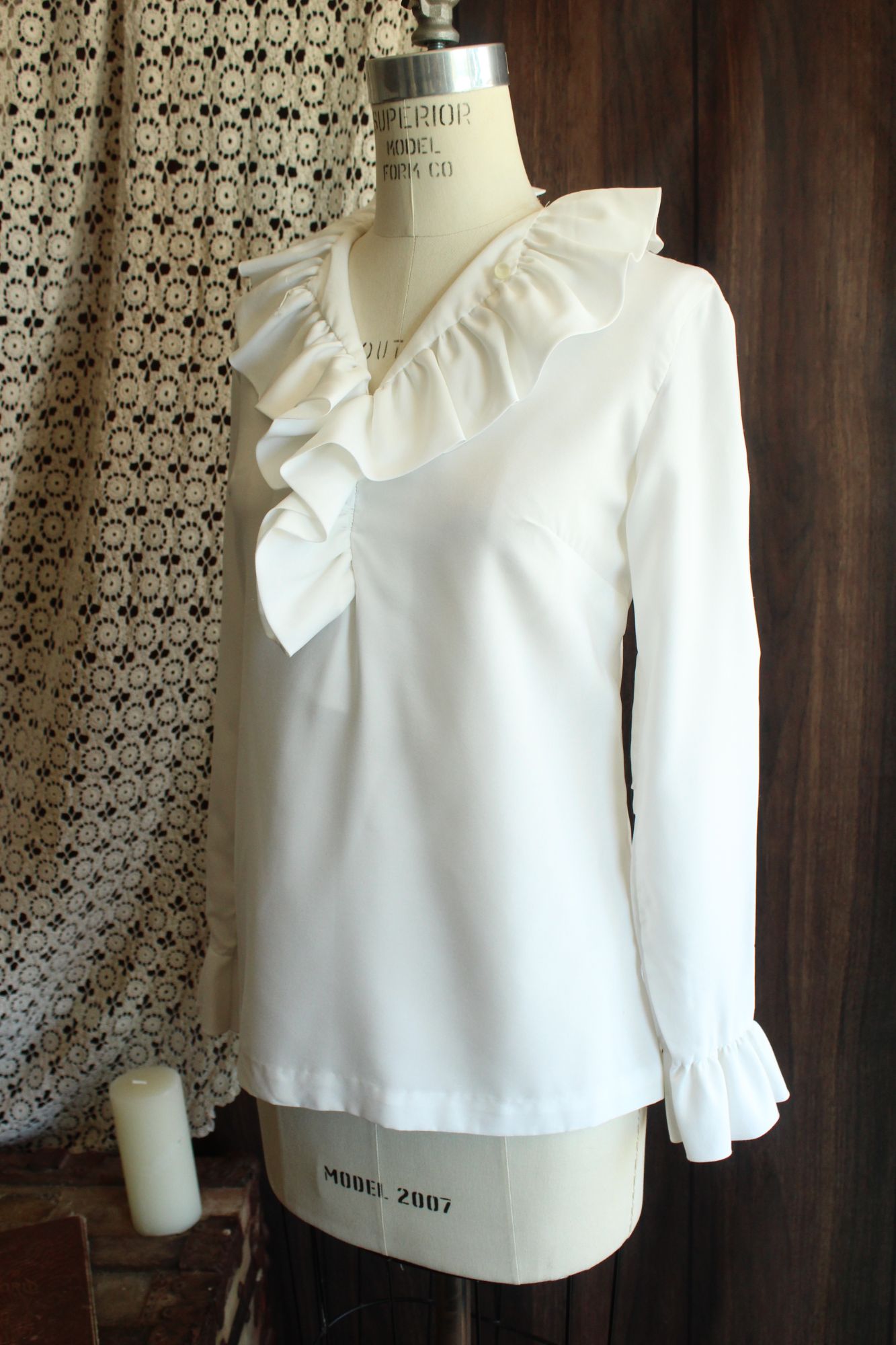 Vintage 1960s Teddi of California White Ruffle Collar Blouse