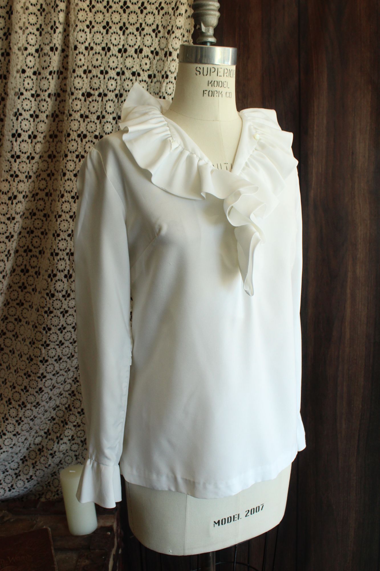 Vintage 1960s Teddi of California White Ruffle Collar Blouse