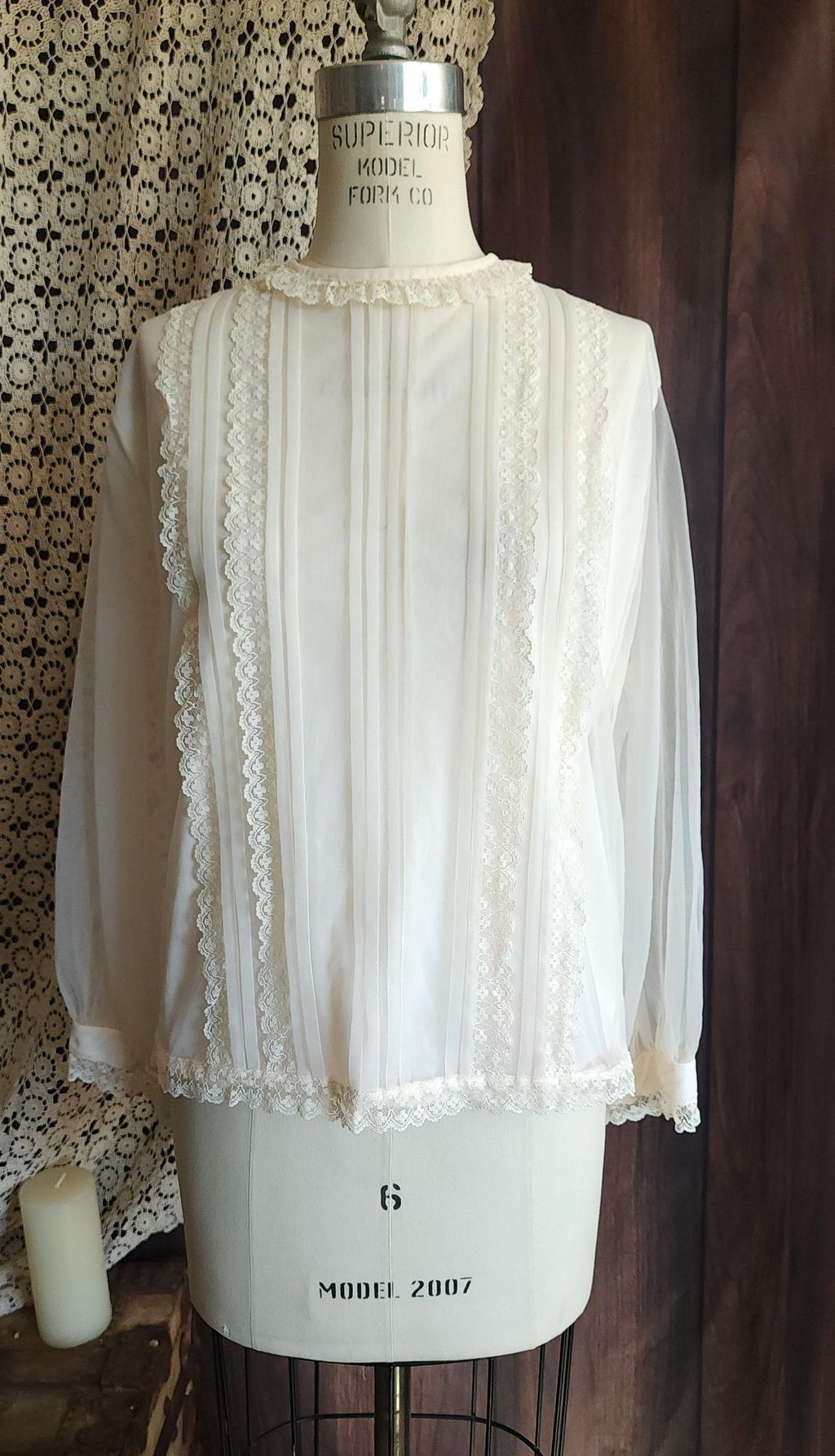 Vintage 1960s Volup Pale Pink Nylon Blouse with Lace Trim