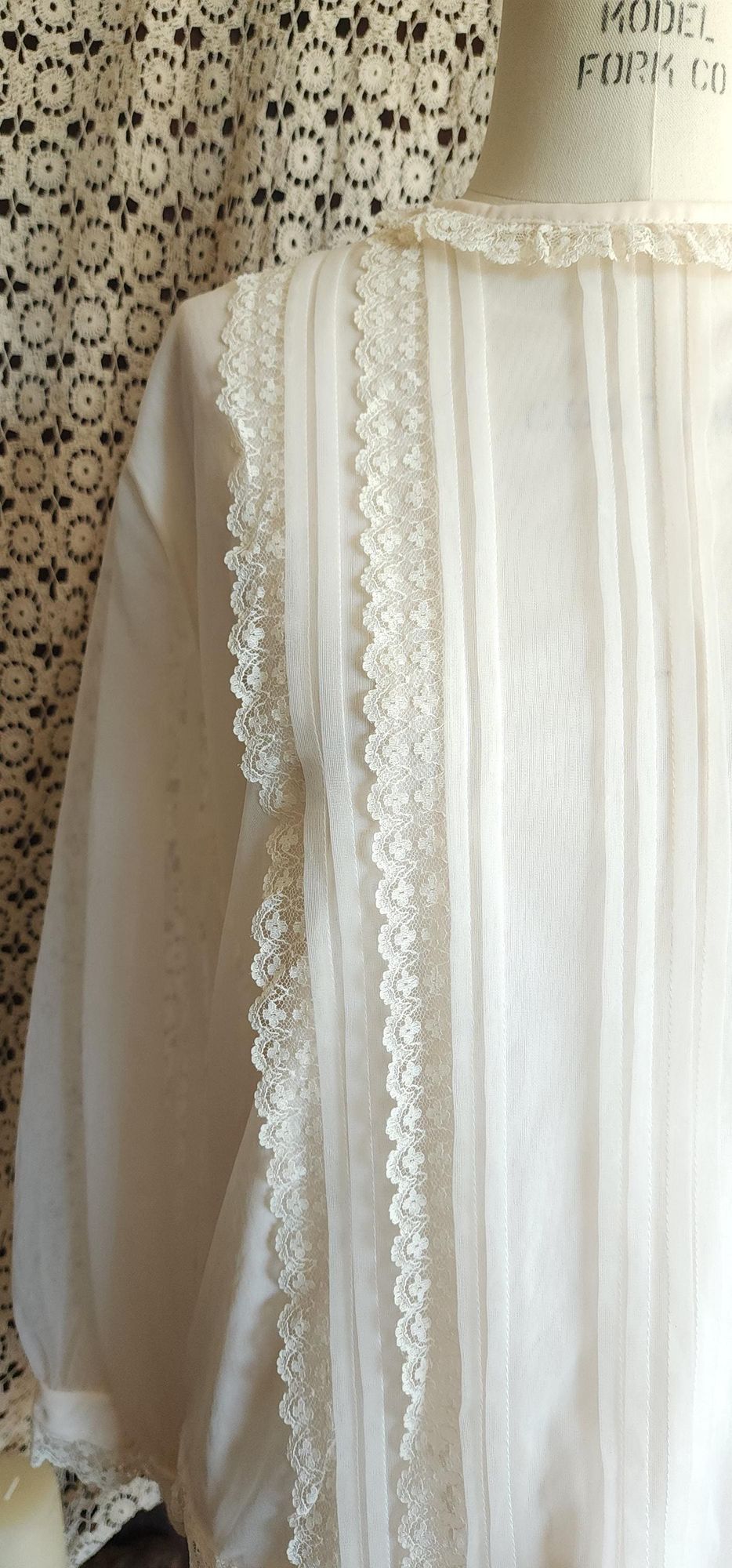 Vintage 1960s Volup Pale Pink Nylon Blouse with Lace Trim