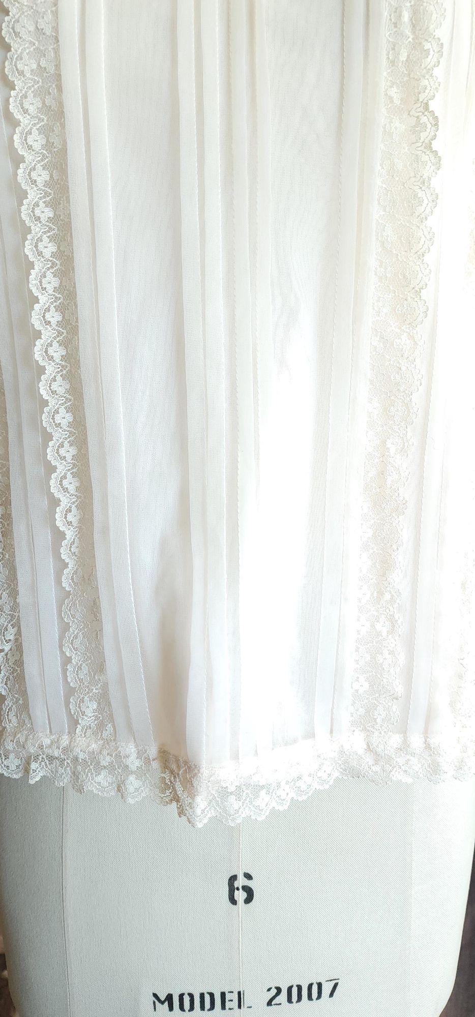 Vintage 1960s Volup Pale Pink Nylon Blouse with Lace Trim