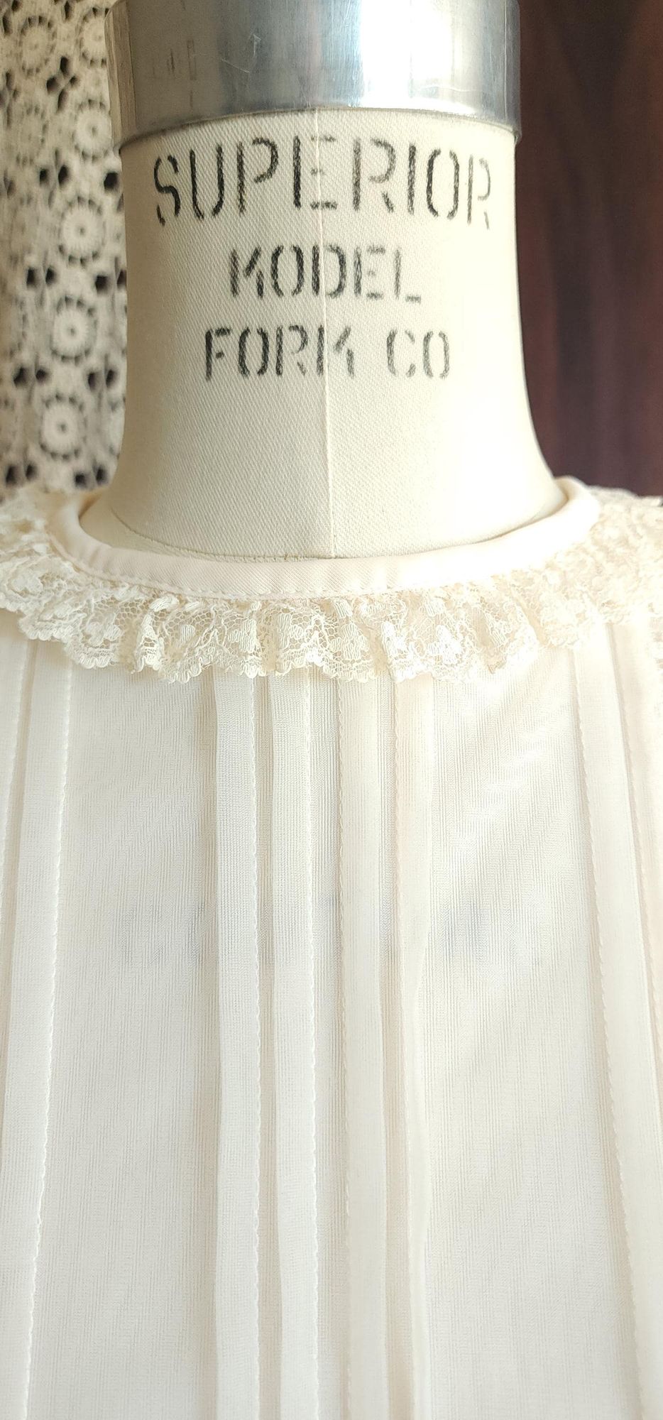 Vintage 1960s Volup Pale Pink Nylon Blouse with Lace Trim