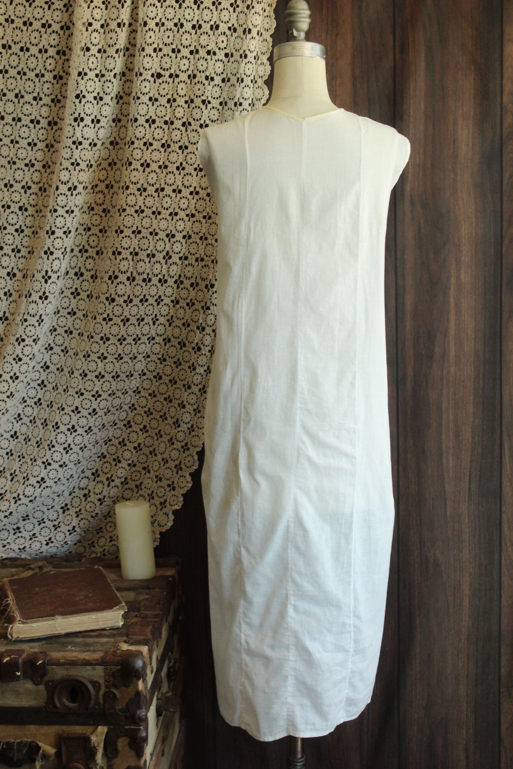 Antique 1910s 1920s White Cotton Embroidered Nightgown