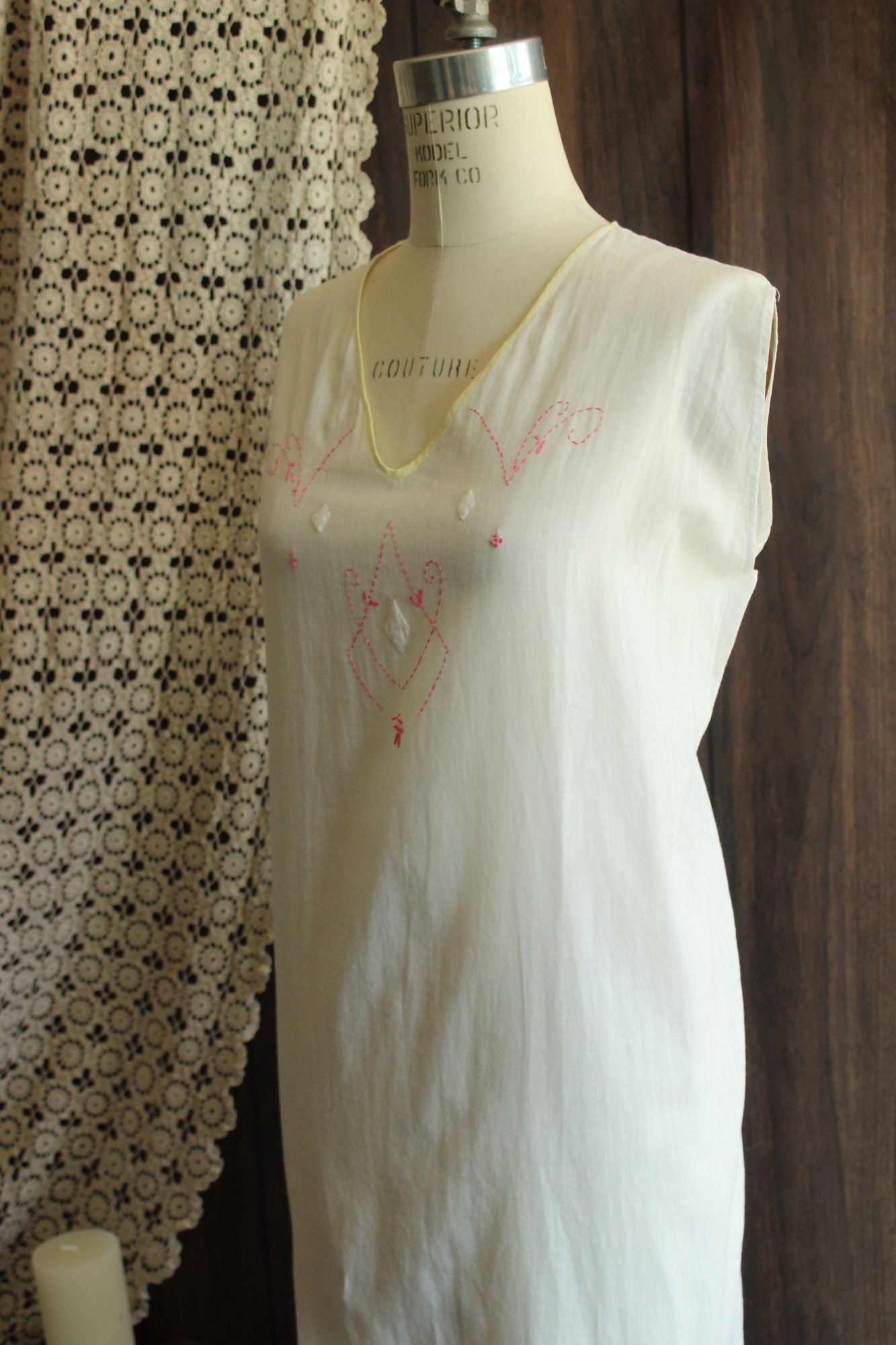 Antique 1910s 1920s White Cotton Embroidered Nightgown