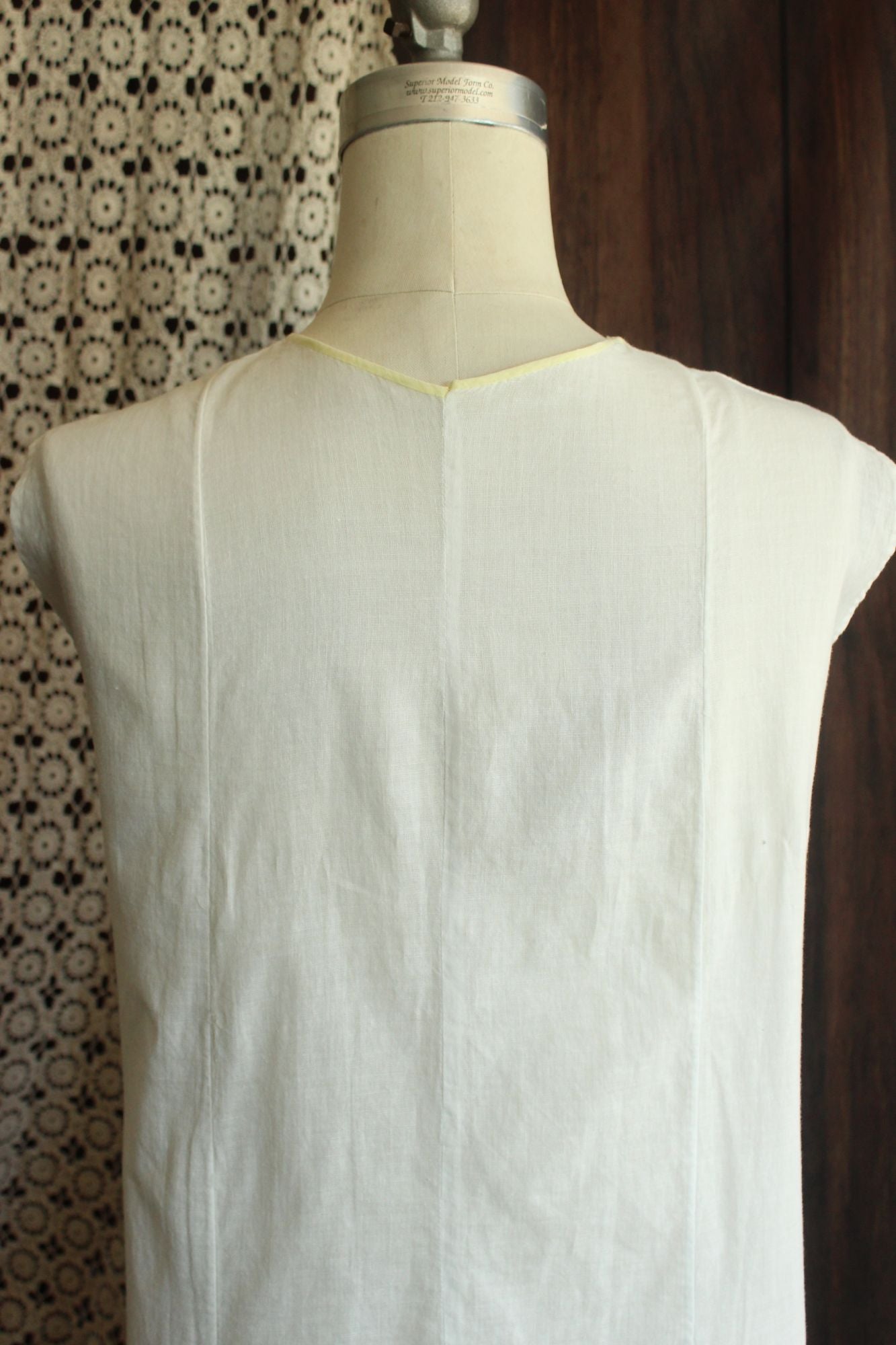Antique 1910s 1920s White Cotton Embroidered Nightgown