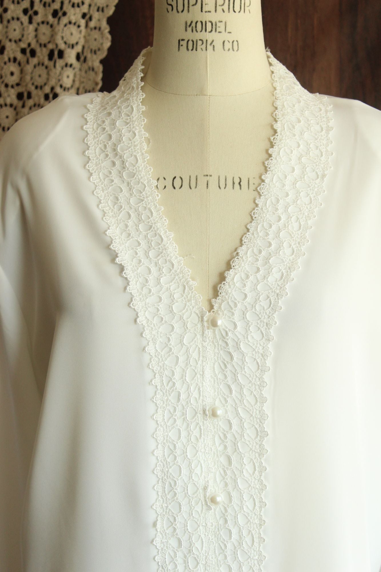 Vintage 1980s 1990s Volup K.C. Studio White Button Down Blouse with Lace Trim