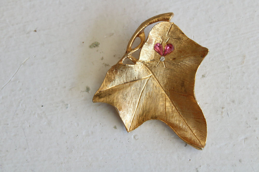 Vintage 1960s Gold Tone Leaf Brooch with Pink Rhinestones
