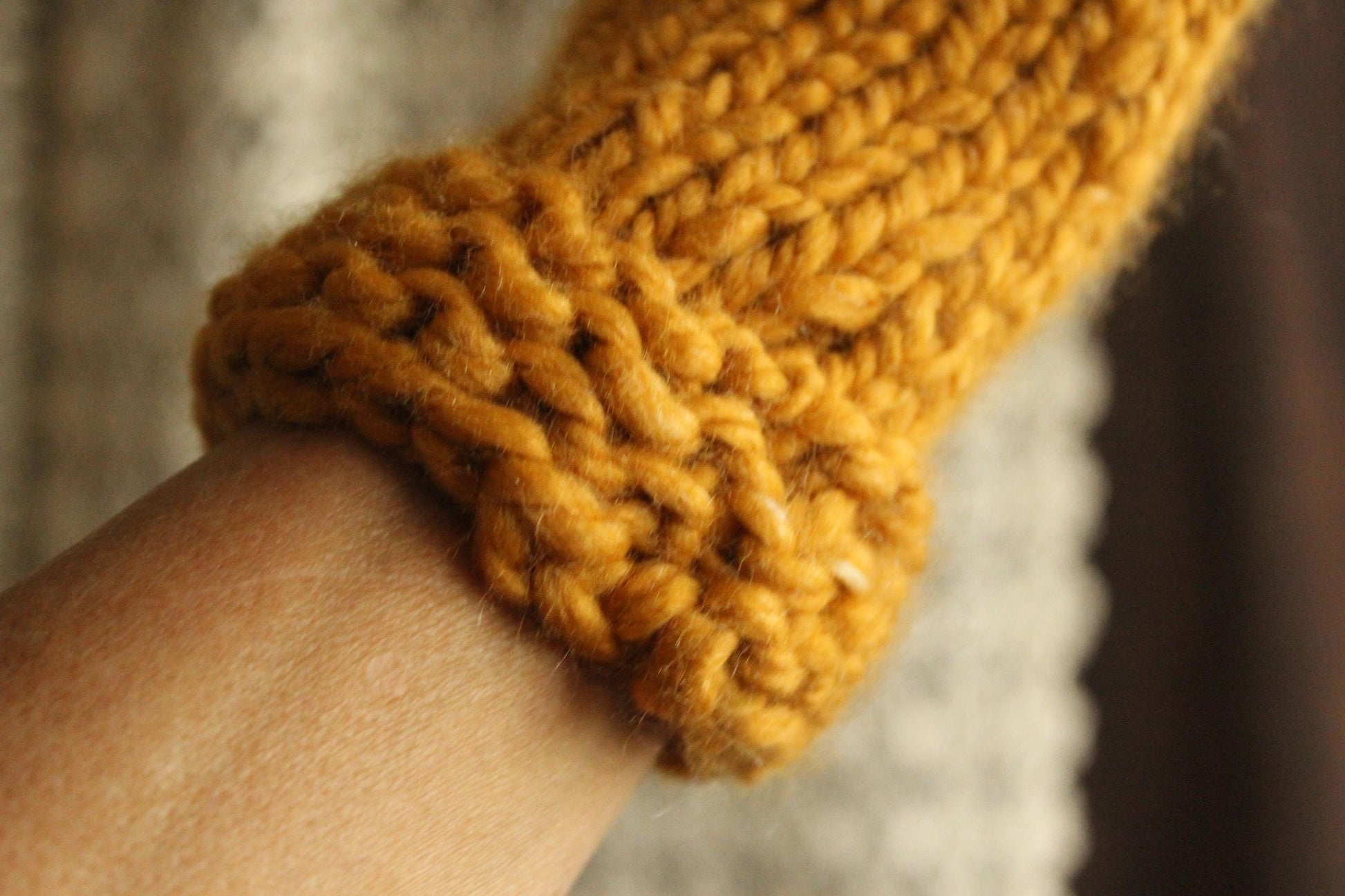 "Honey Hollow" Hand Knit Fingerless Gloves