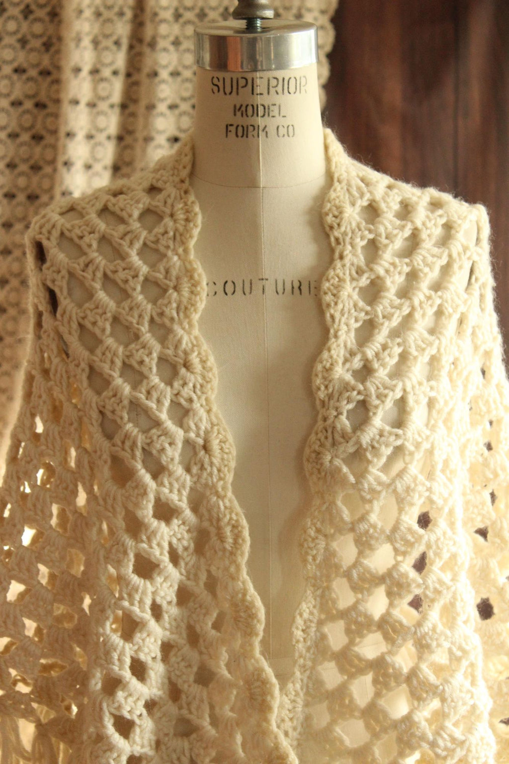 Vintage 1960s 1970s Shawl, Ivory Knit with Fringe Cape or Wrap
