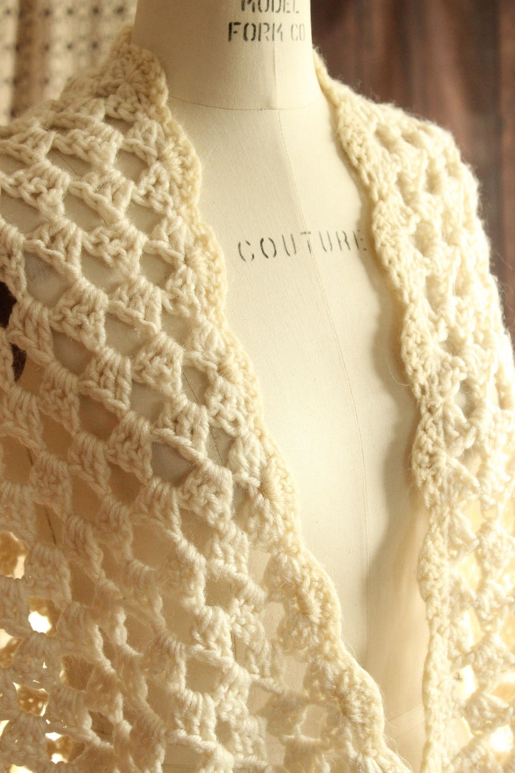 Vintage 1960s 1970s Shawl, Ivory Knit with Fringe Cape or Wrap