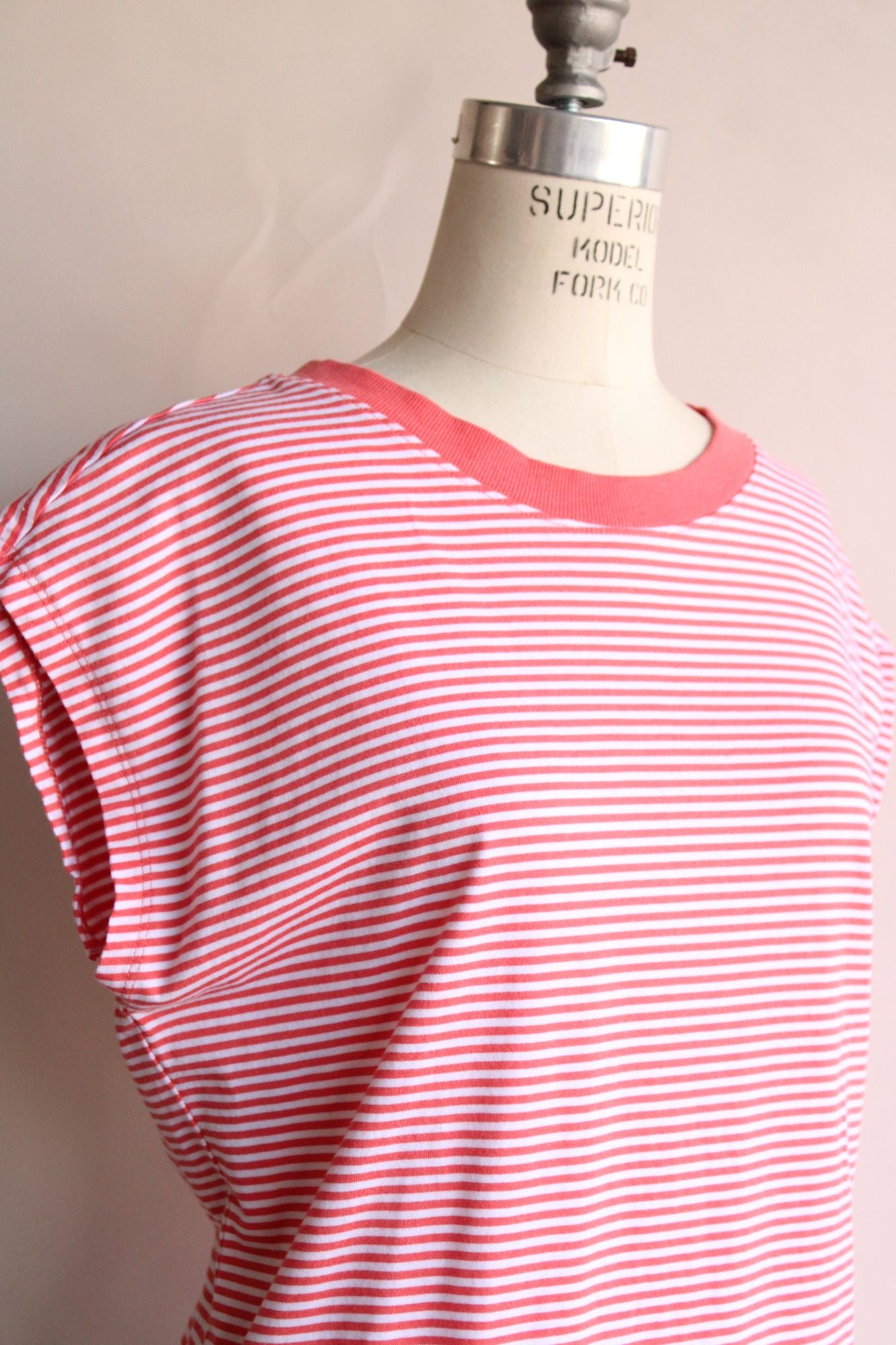 Loft Ann Taylor Womens T Shirt, Small, Red and White Stripe