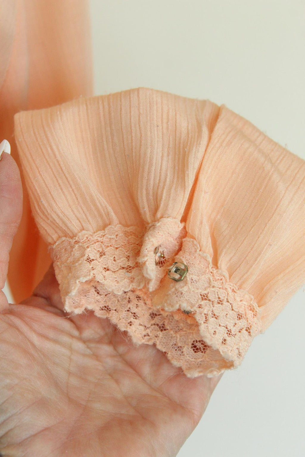 Vintage 1970s 1980s Miss Capri Peach Shirt with Lace Trim