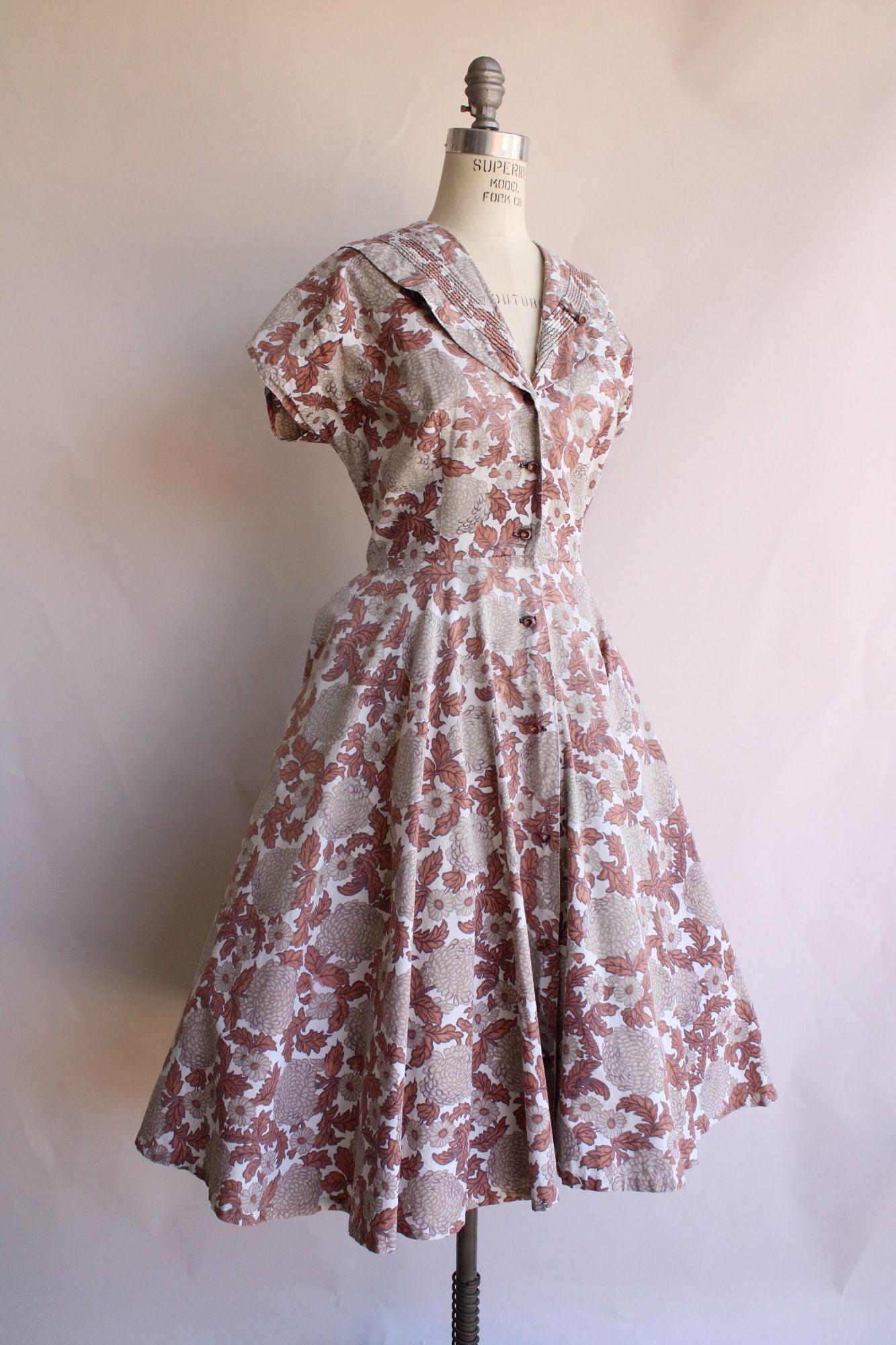 Vintage 1950s JC Penneys Brentwood Autumn Leaf Cotton Shirtwaist Dress