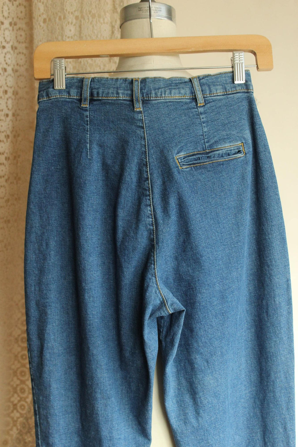 Vintage 1980s 1990s Mom Jeans, Size 8