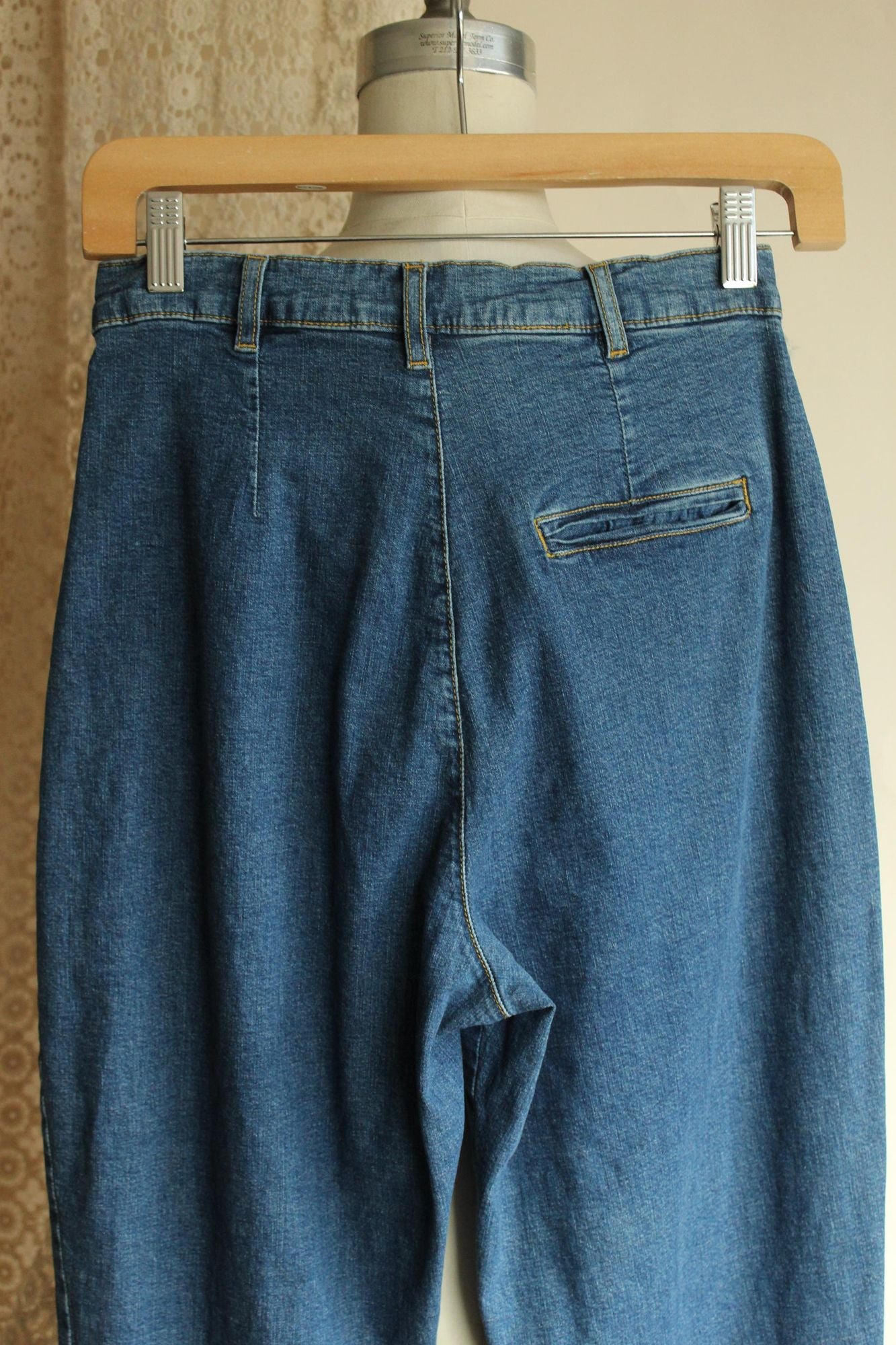 Vintage 1980s 1990s Mom Jeans, Size 8