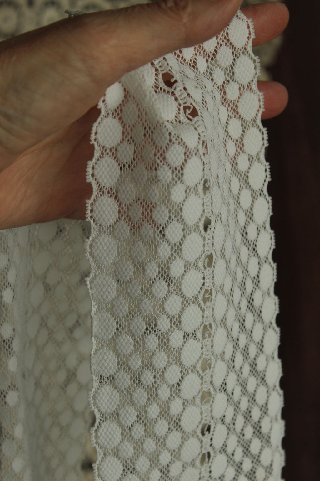 Vintage 1980s 1990s Stretch Lace Trim, White, 2 yards, 6.75" wide