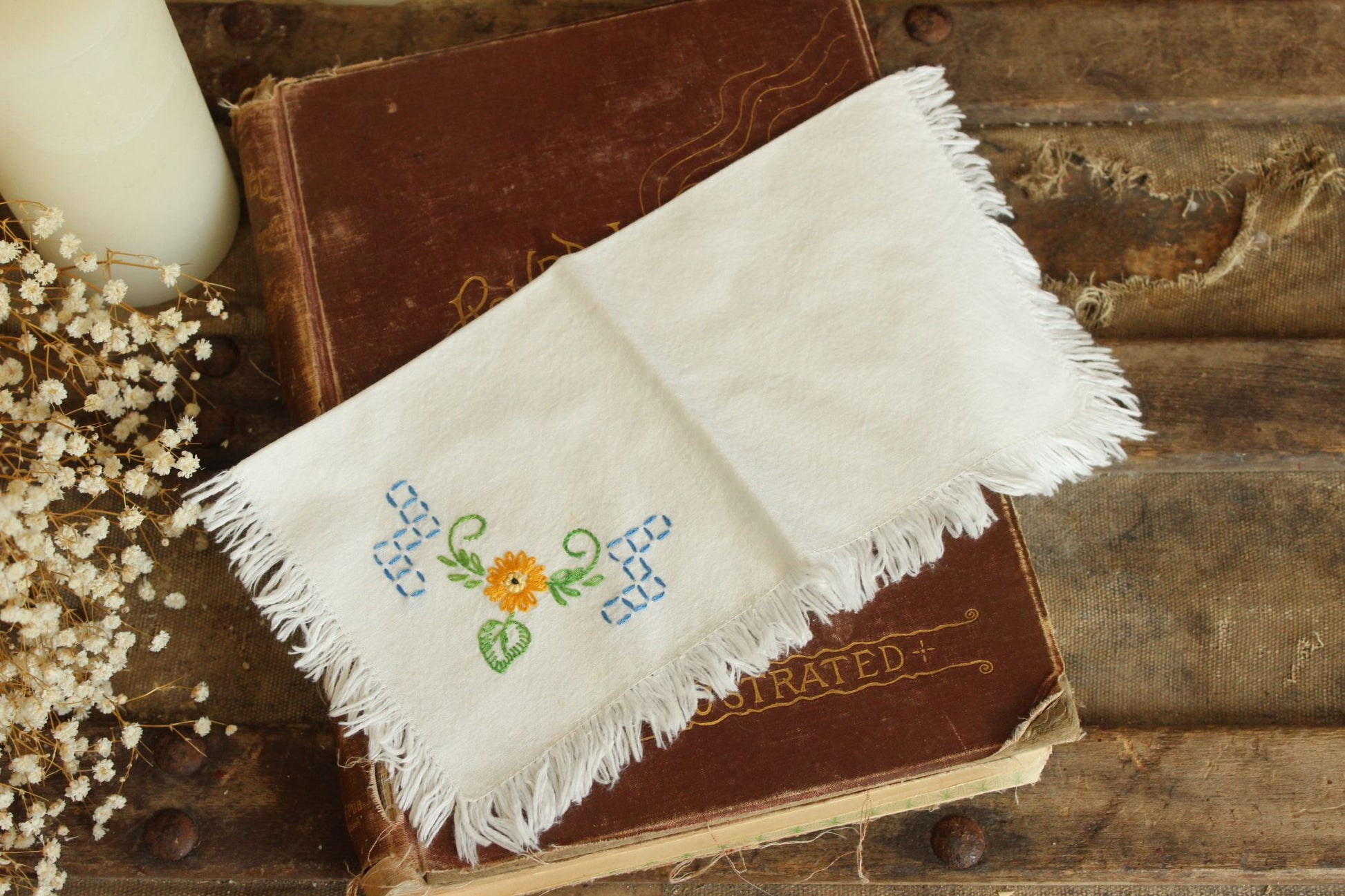 Vintage 1960s 1970s White Cotton With Embroidered Flowers and Fringe Hankie