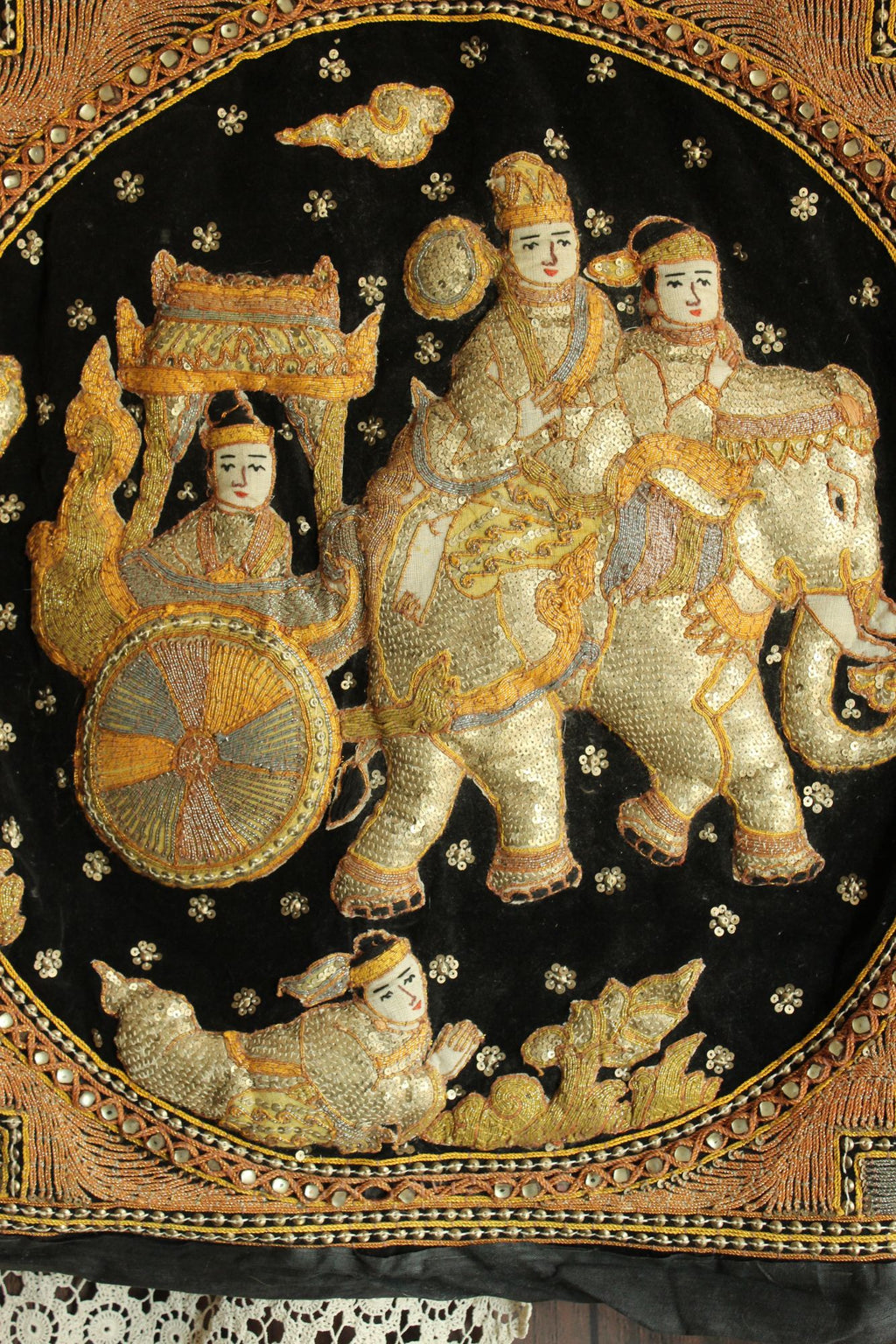 Vintage 1940s Kalaga Wall Hanging