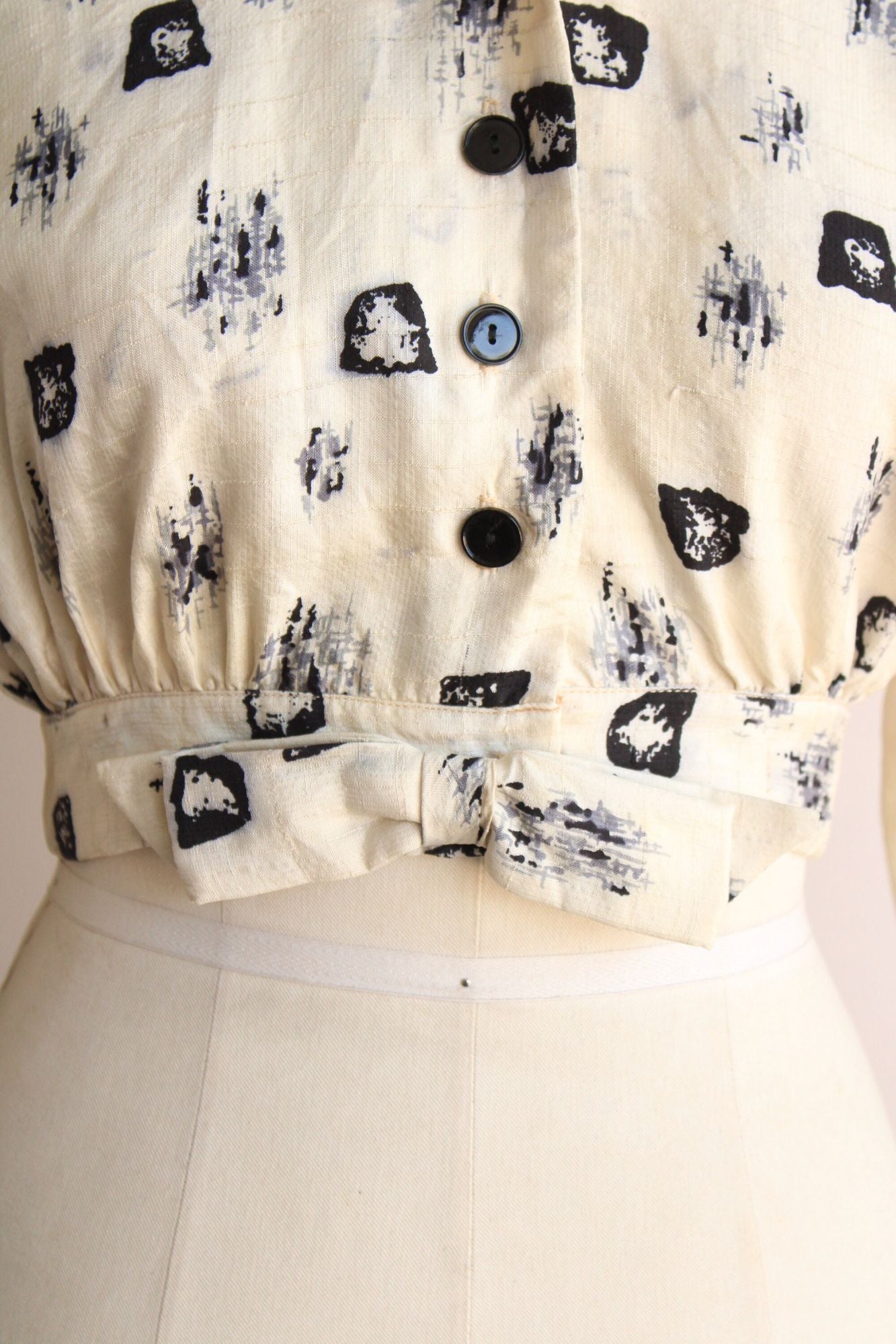 Vintage 1950s Jacket in Black, Gray and Winter White Silk with Velvet Collar