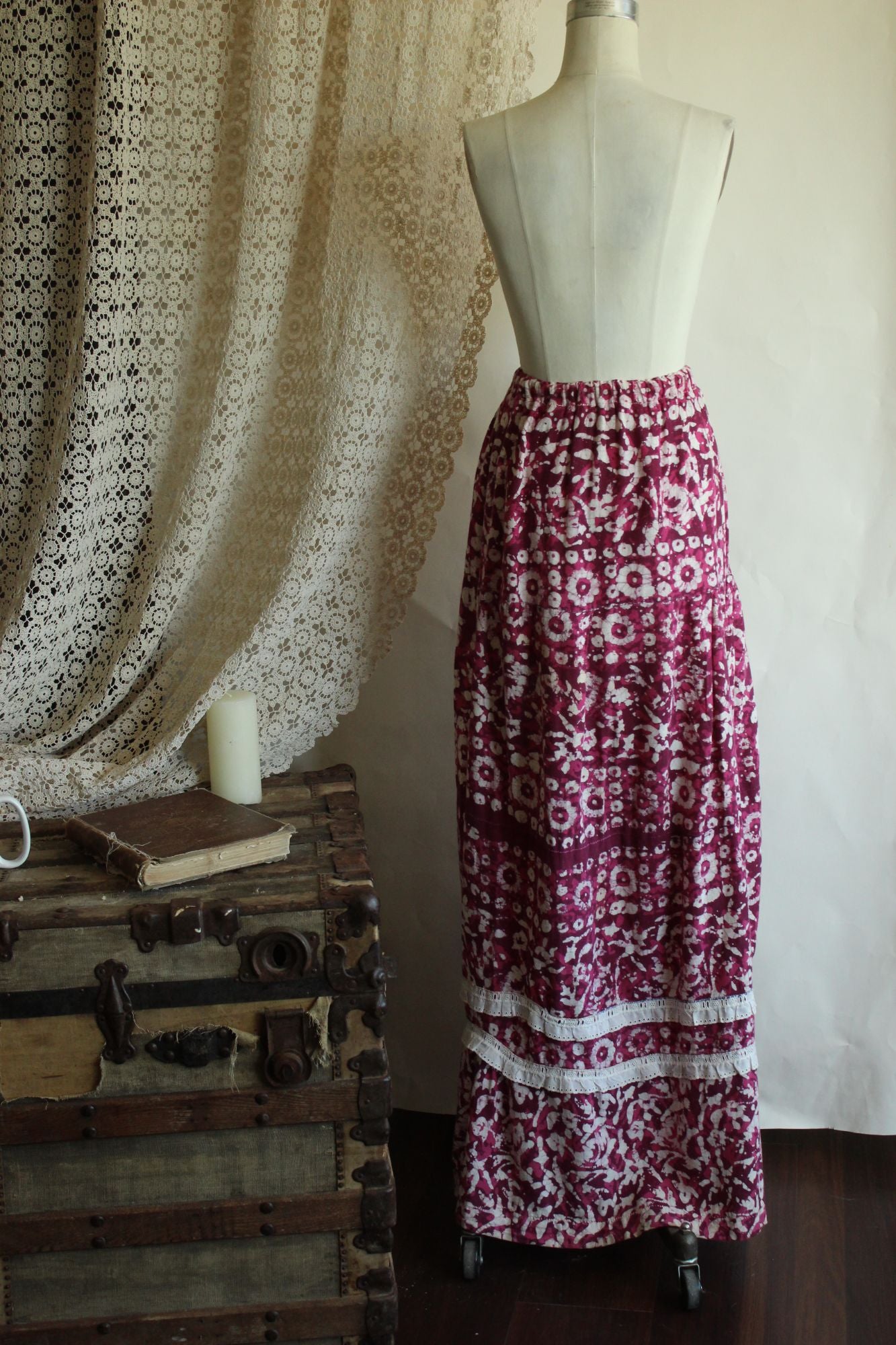 Vintage 1960s 1970s Maxi Skirt, Volup Pink & Purple Ethnic Floral Print with Lace Ruffle Trim Full Length, Boho Cottage Core Prairie Style