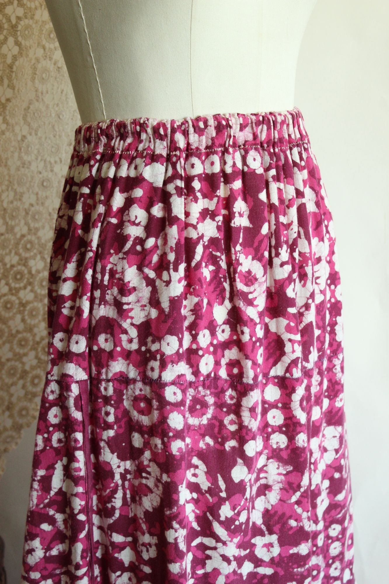 Vintage 1960s 1970s Maxi Skirt, Volup Pink & Purple Ethnic Floral Print with Lace Ruffle Trim Full Length, Boho Cottage Core Prairie Style
