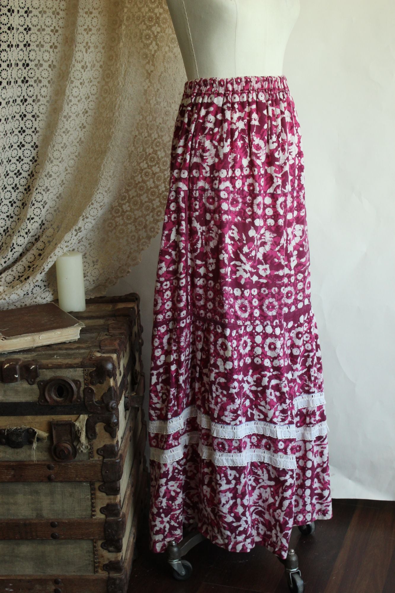 Vintage 1960s 1970s Maxi Skirt, Volup Pink & Purple Ethnic Floral Print with Lace Ruffle Trim Full Length, Boho Cottage Core Prairie Style