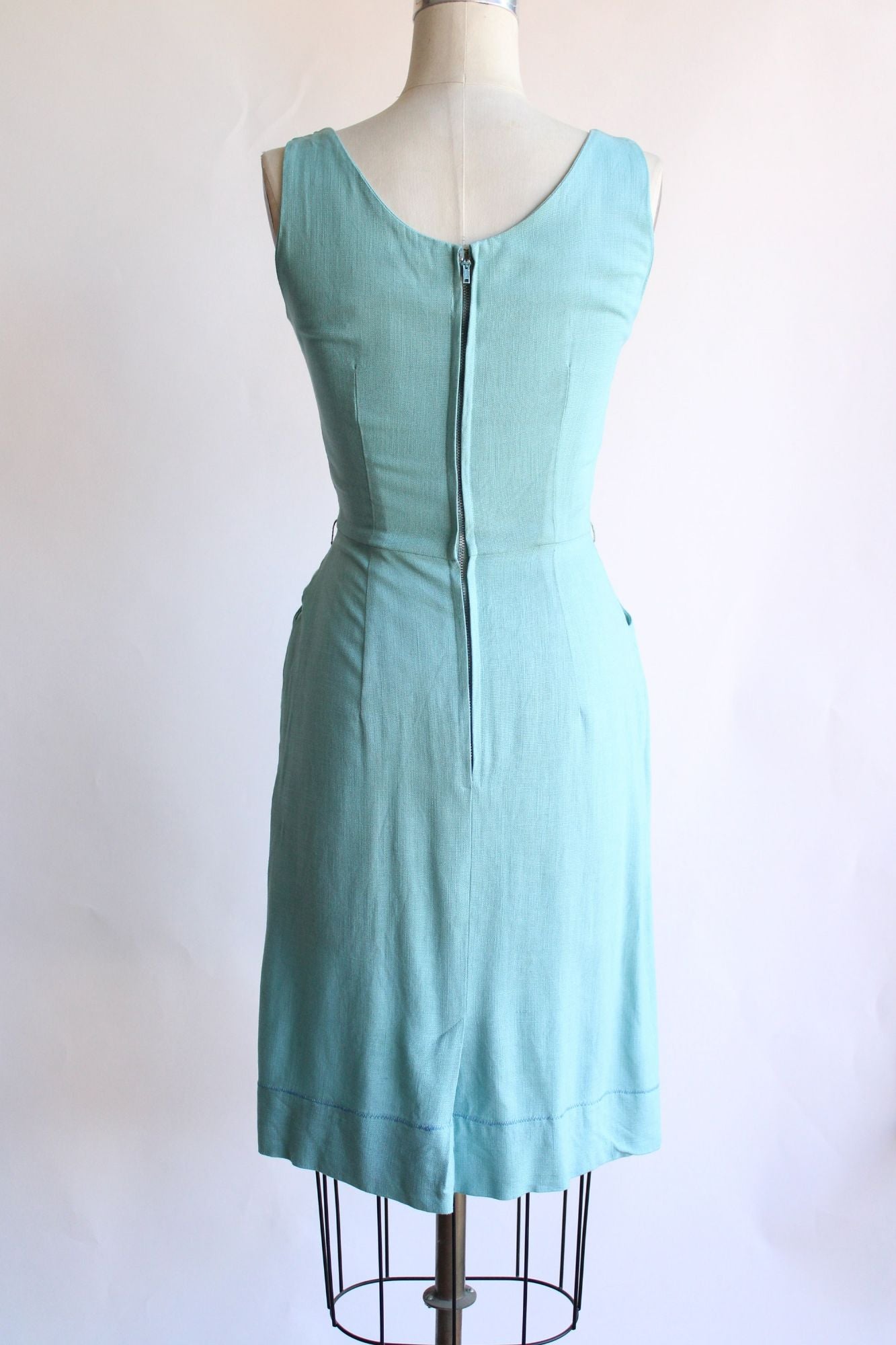 Vintage 1950s Wiggle Dress with Pockets in Robins Egg Blue Linen
