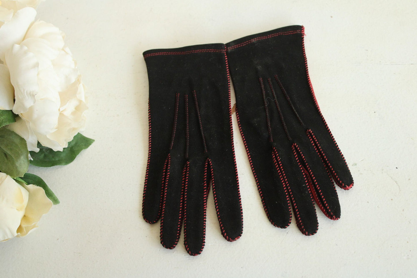 Vintage 1950s 1960s Leather Gloves by Lilly Dache Size 7