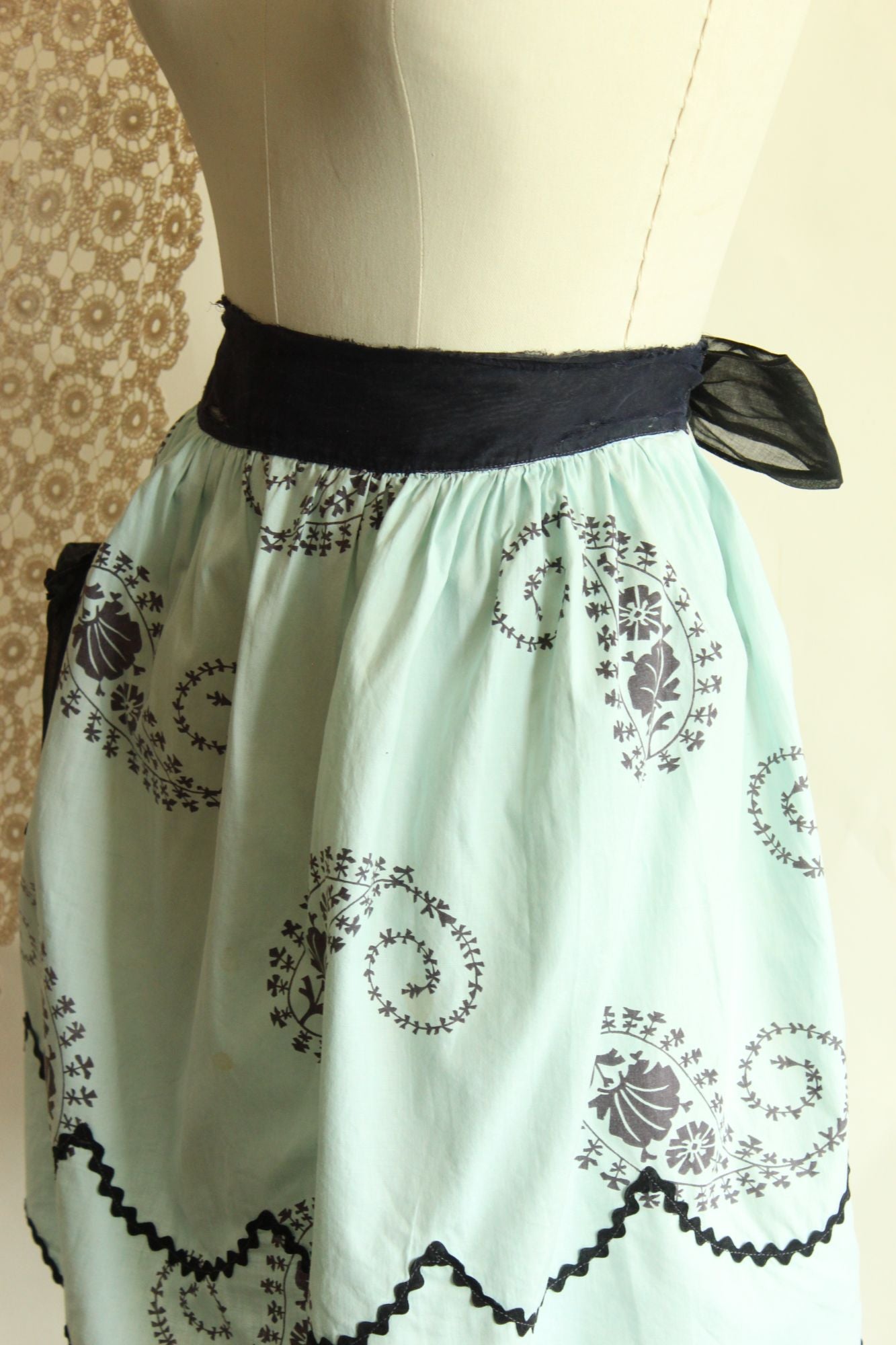 Vintage 1960s Apron, Mint Green and Black Cotton Half Apron with Ricrac Trim