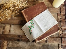 Vintage 1950s Christmas Handkerchief- NWT Embroidered Holly