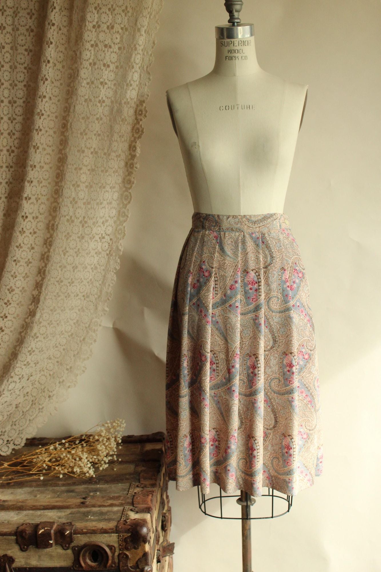 Vintage 1990s Koret Blue And Pink Paisley Floral Print Skirt