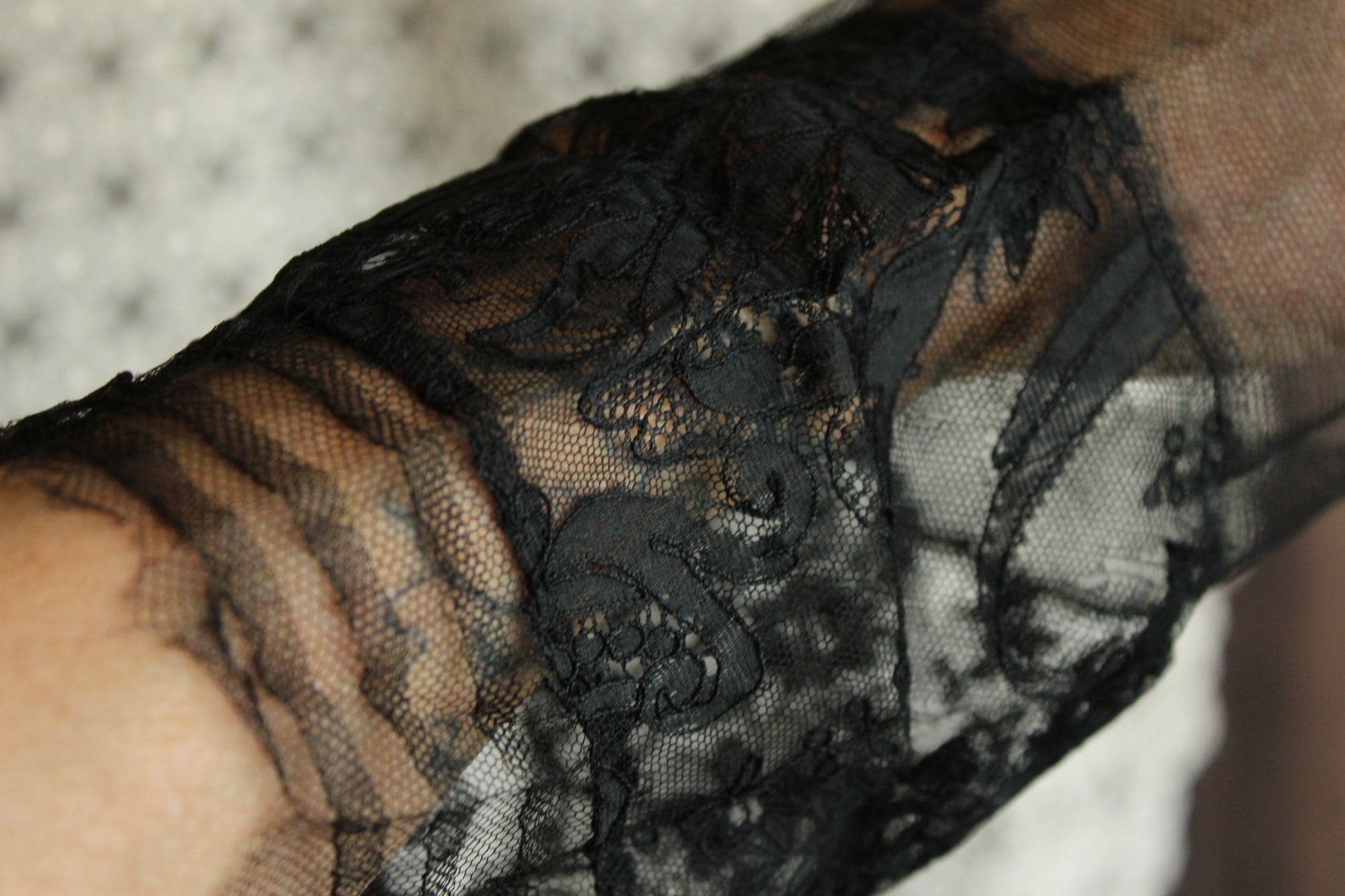 Antique Early 1900s Cuffs in Black Lace