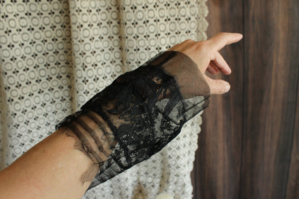 Antique Early 1900s Cuffs in Black Lace