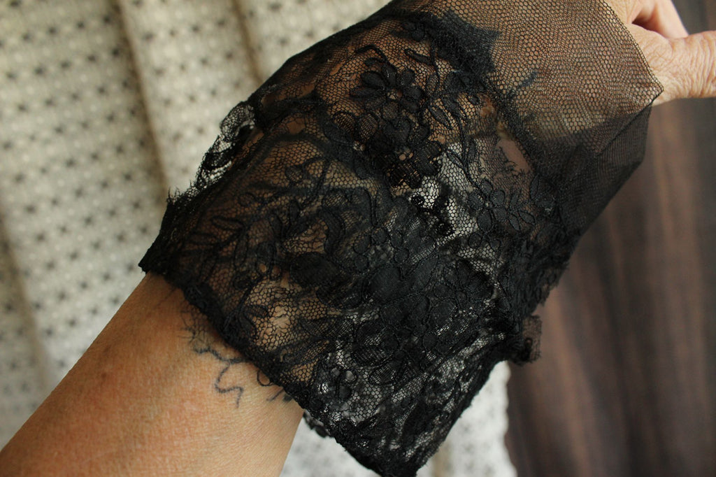 Antique Early 1900s Cuffs in Black Lace