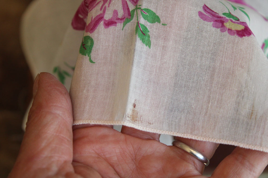 Vintage 1950s Pink Purple Roses Handkerchief