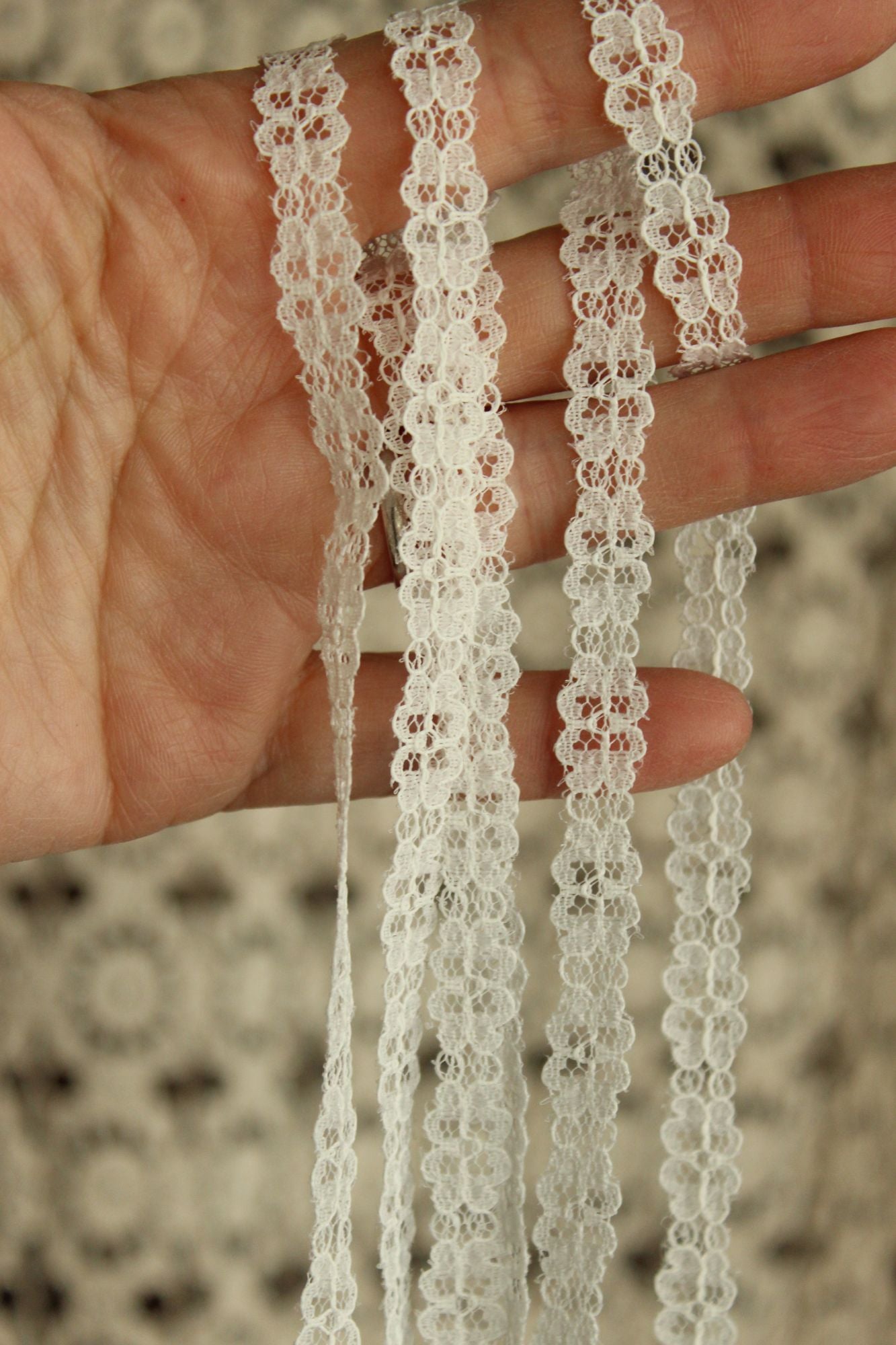 Vintage White Lace Trim, 7/16" wide 2 yards