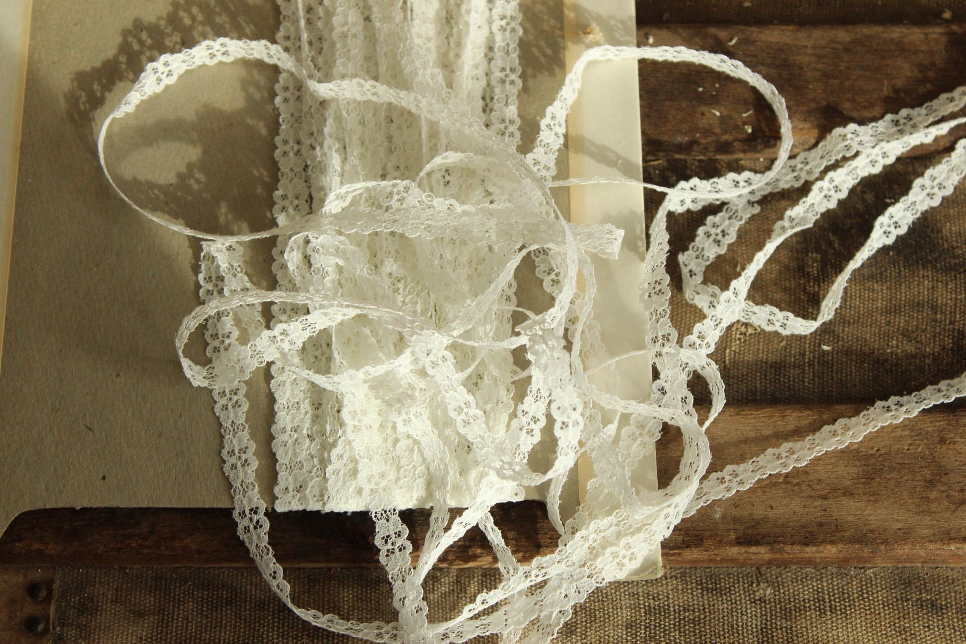 Vintage White Lace Trim, 7/16" wide 2 yards