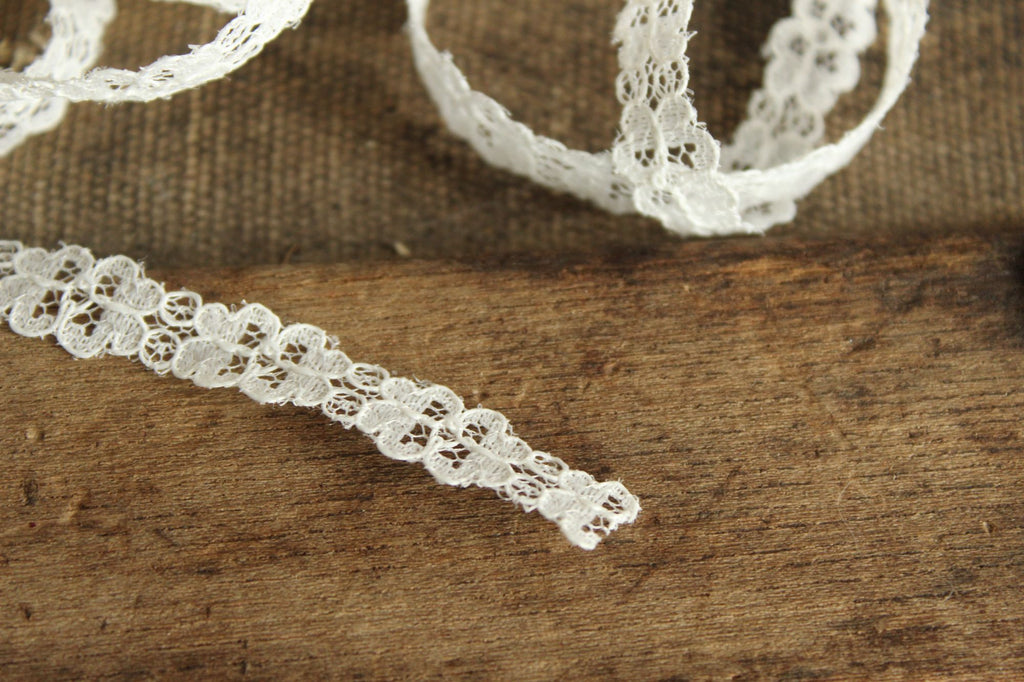 Vintage White Lace Trim, 7/16" wide 2 yards