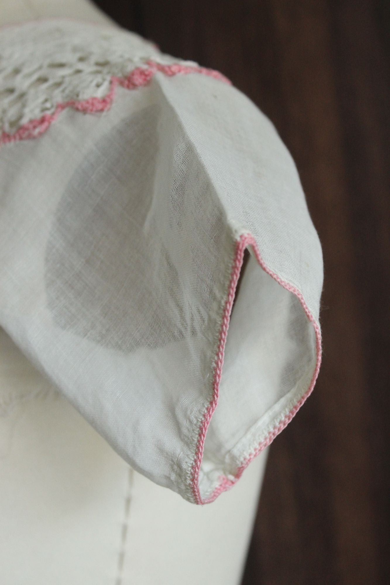 Vintage Edwardian White Crochet Lace Applique With Pink Trim