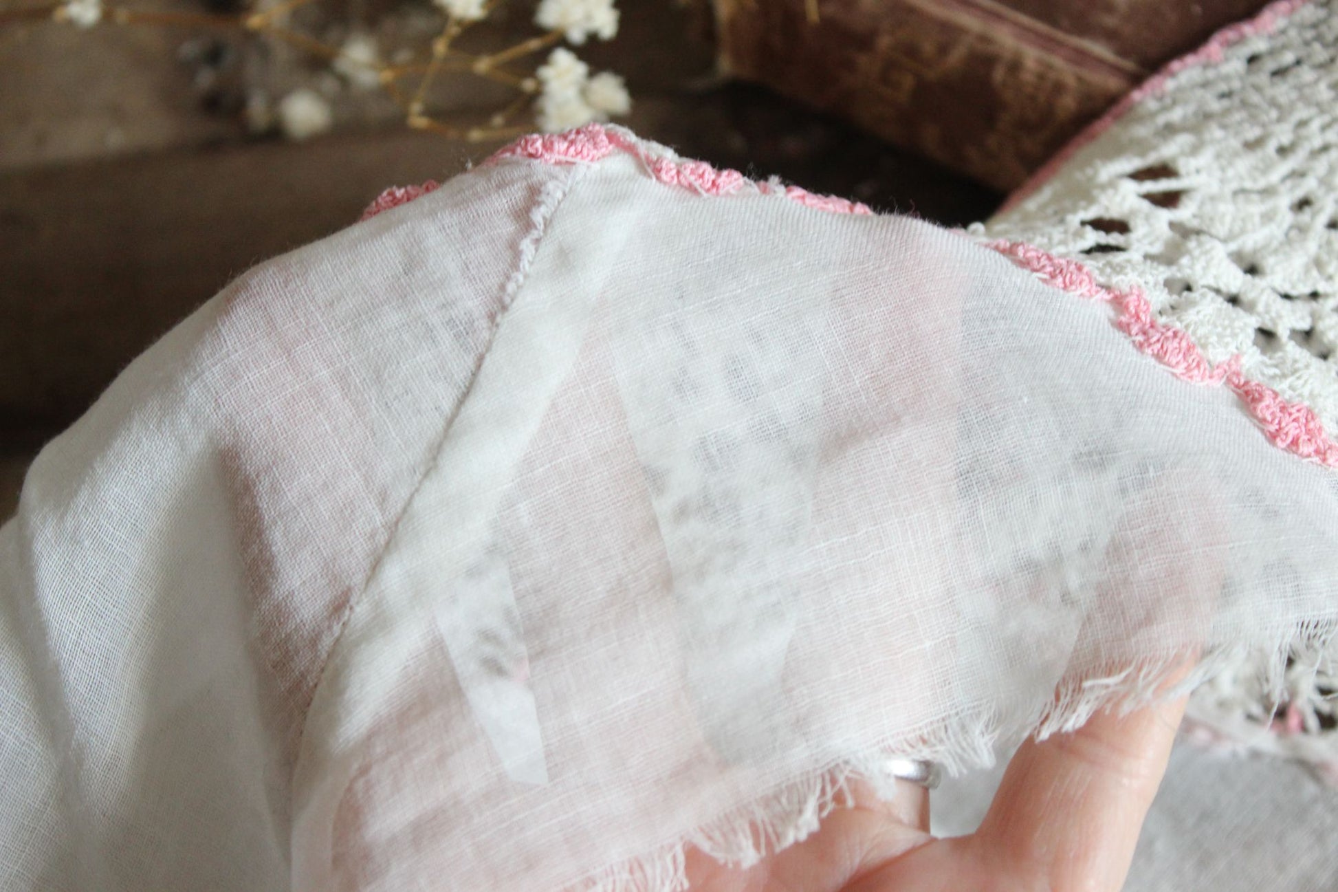 Vintage Edwardian White Crochet Lace Applique With Pink Trim