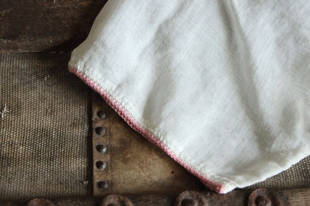 Vintage Edwardian White Crochet Lace Applique With Pink Trim