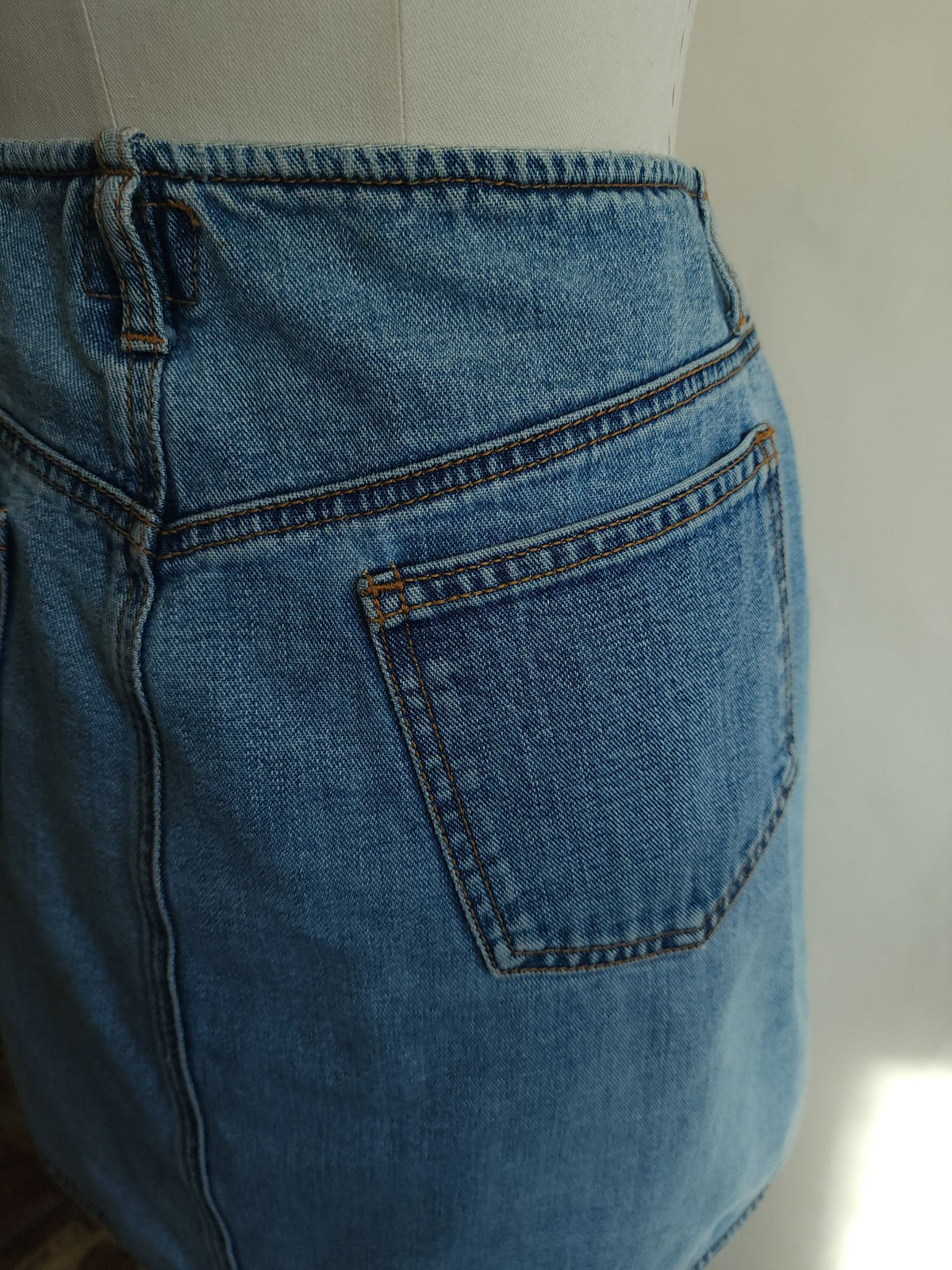 Vintage 2000s Calvin Klein Denim Mini Skirt