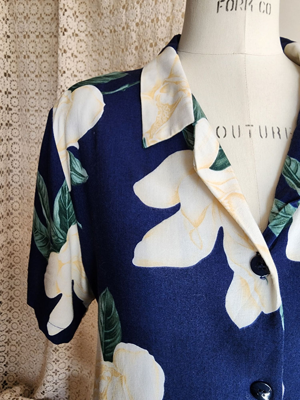 Vintage 1980s Hawaiian Shirt by Sag Harbor